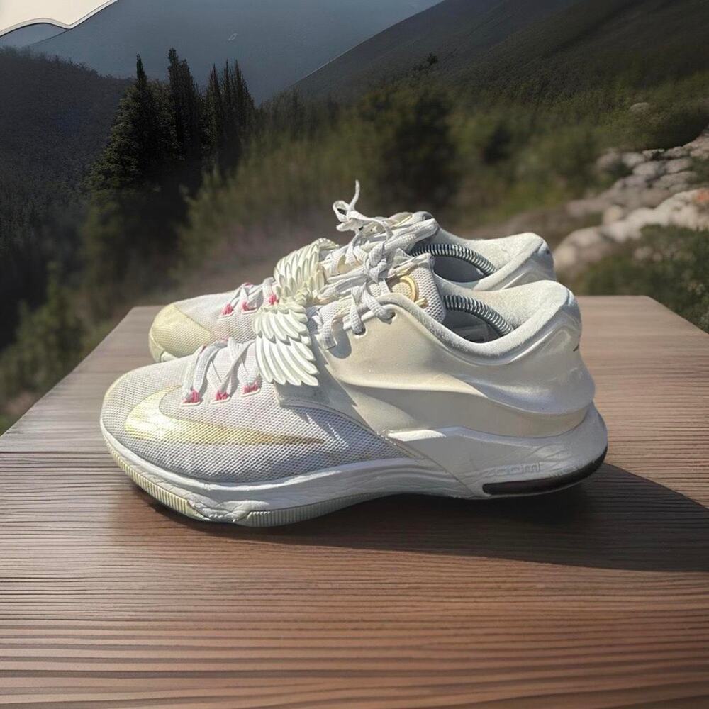 Nike KD 7 PRM Aunt Pearl White Pink Style Code : 706858-176 Men Size 11 Sneakers
